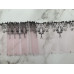  Вышивка на сетке  Ширина 19см/ ширина рисунка 10см  Цвет Светло-розовый, розы  КС-45