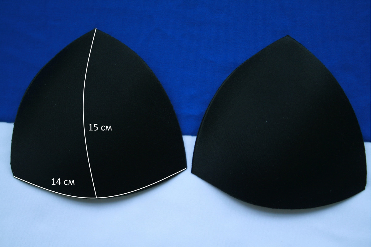 Чашка формованная треугольная 15*14см (№12) Черная Ч-9